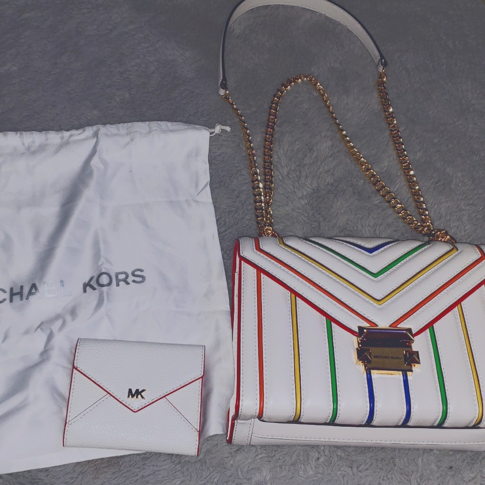 Michael kors purse and wallet set